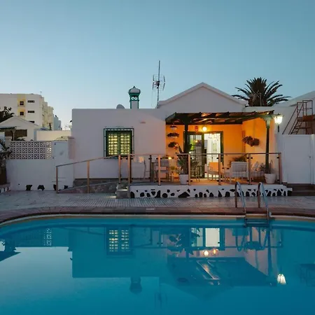 Ferienhaus In Mit Terrasse Und Gemeinschaftlichem Pool Holiday home